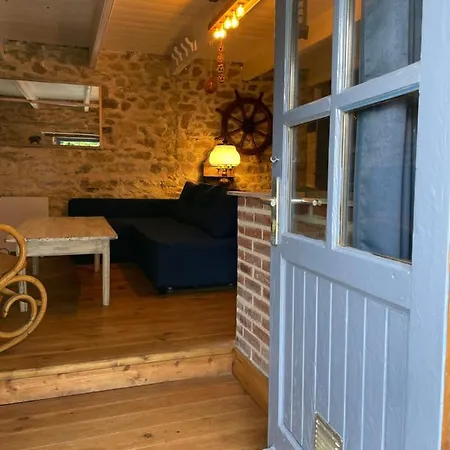 Authentique Maison De Pêcheur Au Coeur D'un Hameau * Crozon